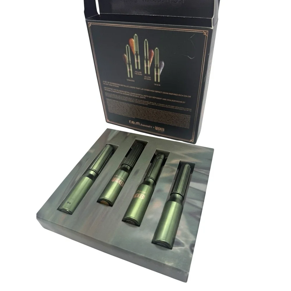 R.E.M. BEAUTY x Wicked: For Good Emerald City Metallic Eyeliner Set *NEW*